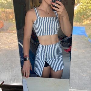 Striped set